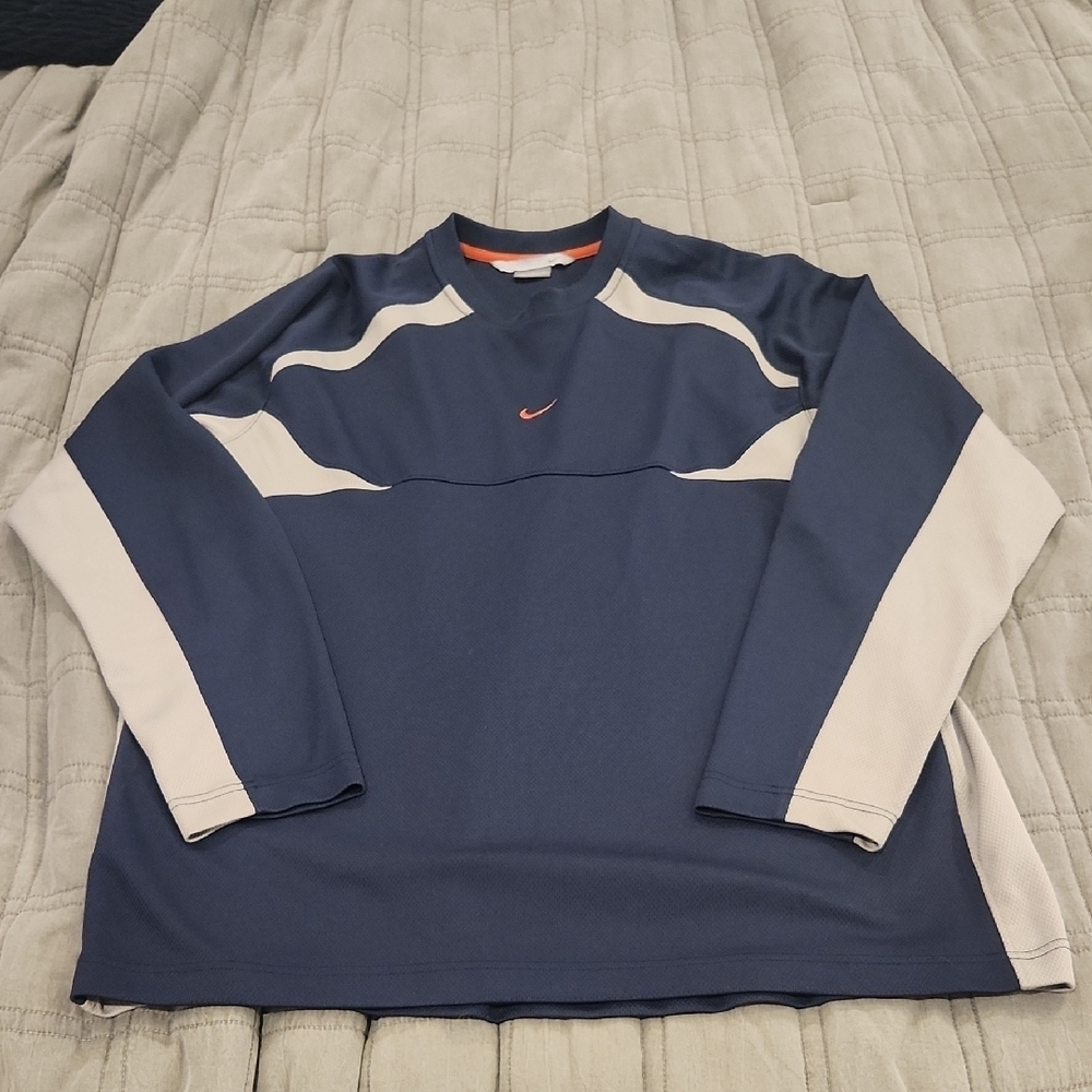 Nike Navy and Gray Long Sleeve Shirt Size XL!